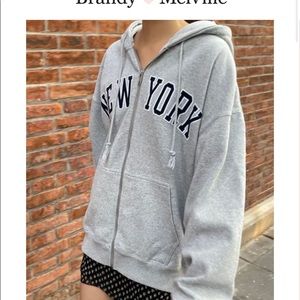 Brandy Melville christy New York hoodie